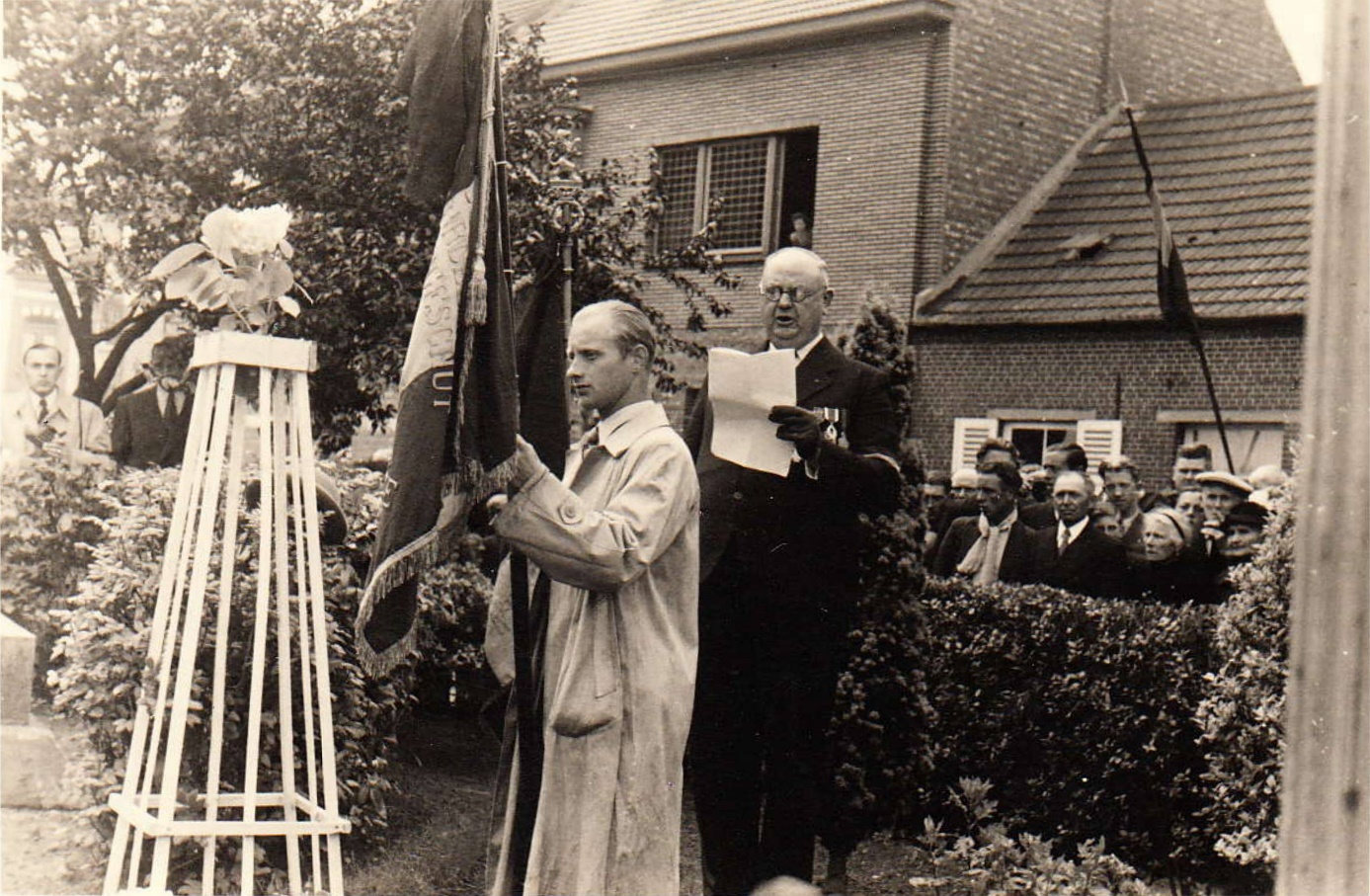 image008